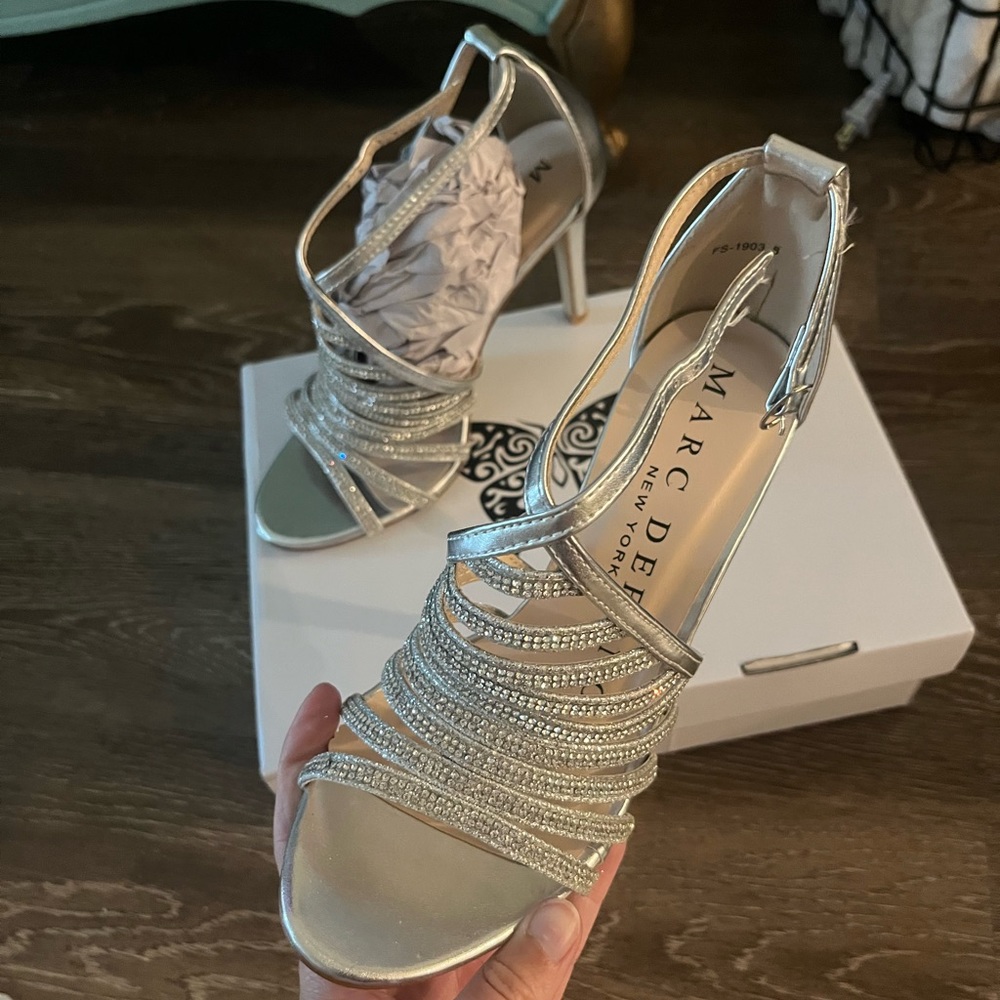 Marc Defang heels, size 8